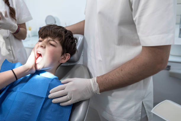 Best Emergency Dental Care for Broken or Chipped Teeth in Grambling, LA